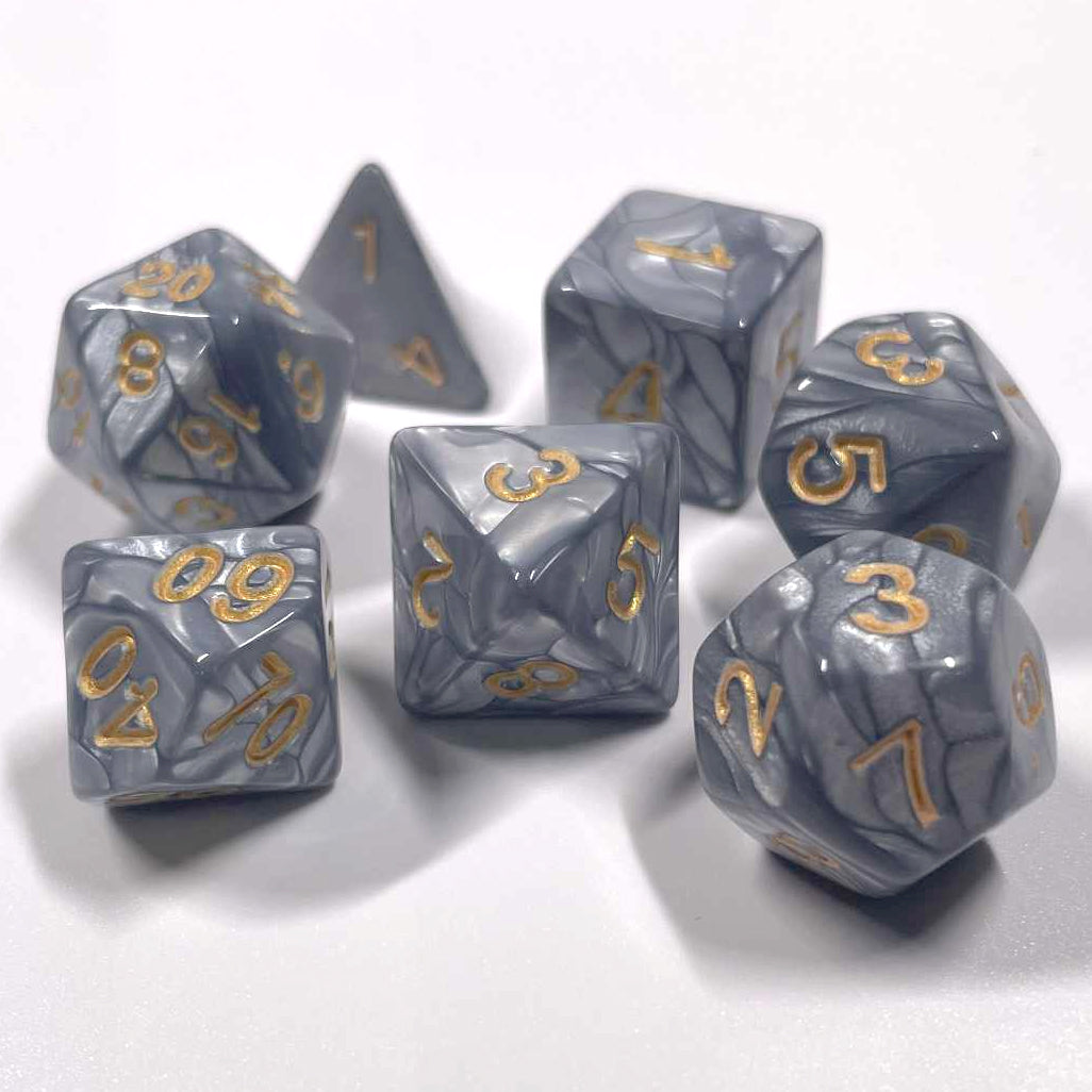 Dice - Set of 7 Gray Pearl with Gold